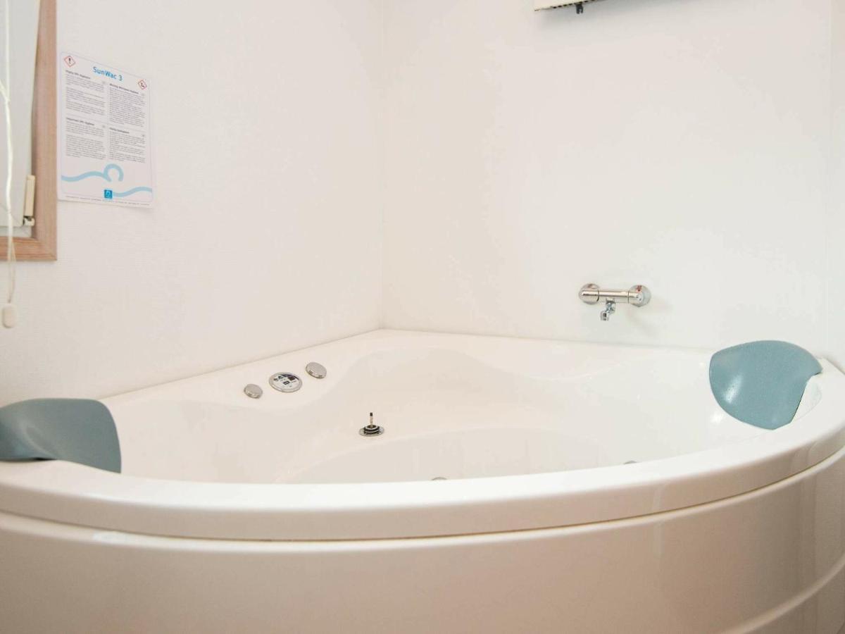 6 Person Holiday Home In Sj Lund Sjolund Εξωτερικό φωτογραφία