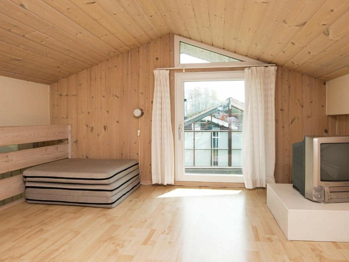 6 Person Holiday Home In Sj Lund Sjolund Εξωτερικό φωτογραφία